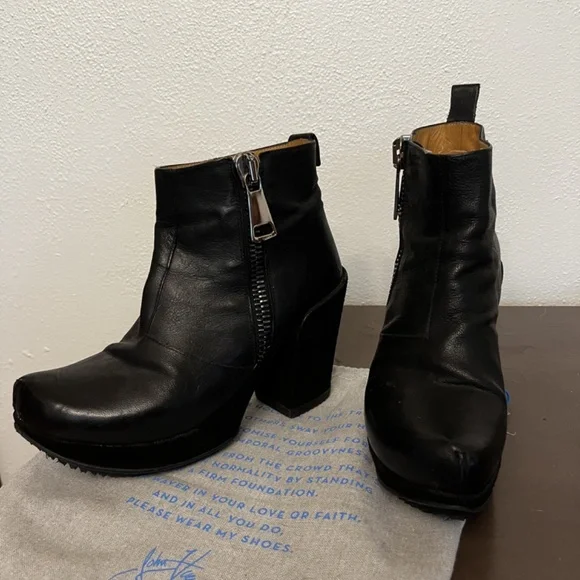 JOHN FLUEVOG Prepare 2.0 Tinder Leather Platform Boots 10 Discontinued Style - Picture 2 of 3